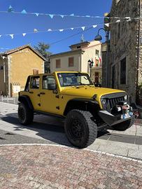 Jeep wrangker JKU sahara