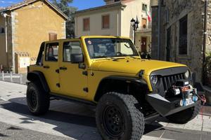 Jeep wrangker JKU sahara