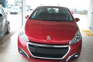 Peugeot 208 PureTech 82 5 porte Active riferimento