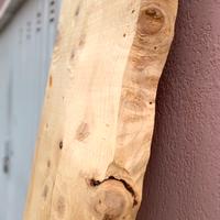 Tavolo /  asse di legno - mensola/e - piano snack