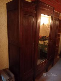 Armadio antico