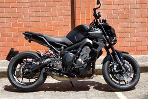 Yamaha MT 09 del 2018 Akrapovic