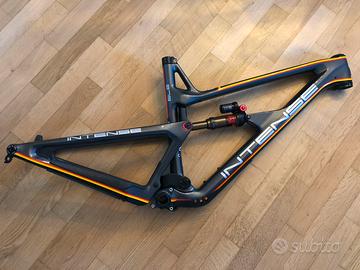 Telaio Intense Primer S , taglia L