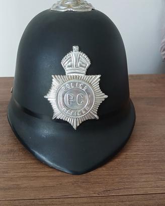 elmetto polizia inglese Bobby