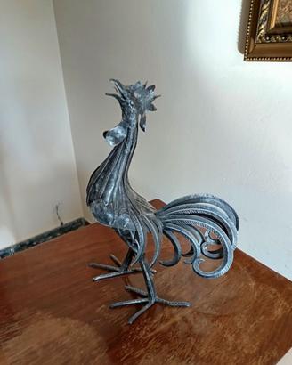 Gallo in metallo
