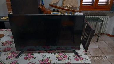 TV LED RCA 32" HD - Modello RB32H1-EU - Come Nuovo