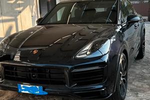 Porsche Cayenne Coupe hybrid platinum edition