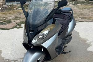 aprilia atlantic 200