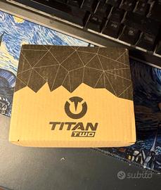 Titan Two 2 Crossover Dispositivo di Gioco Script