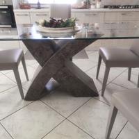 tavolo in vetro 