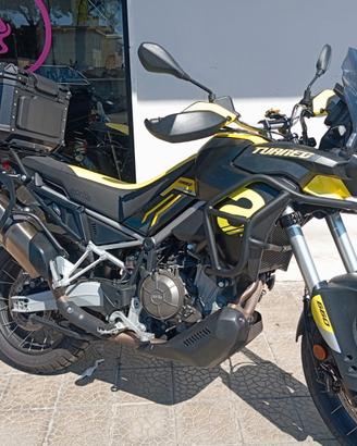 Aprilia Tuareg 660