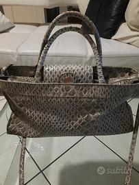 Borsa Sisley come nuova con tracolla cm 34x18