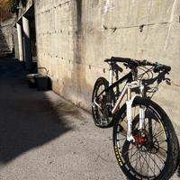 Trek Superfly 9.9 Carbon 29”