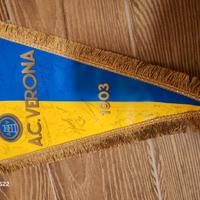 A.C. Verona gagliardetto