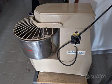 IMPASTATRICE PROFESSIONALE  380W