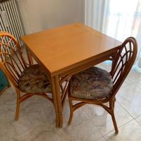 Mobile giorno e tavolo in rattan