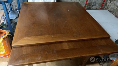 Tavolo quadrato più 4 sedie