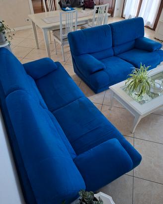 Coppia di divani 3+2 