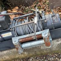 Verricello TMax9000 lbs 12V per fuoristrada 4x4