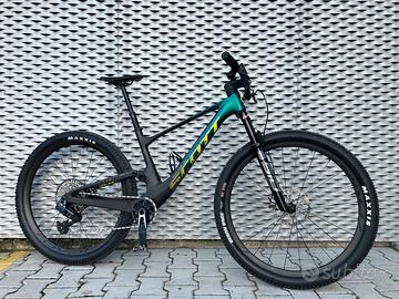 Scott spark rc wc tg m HMX