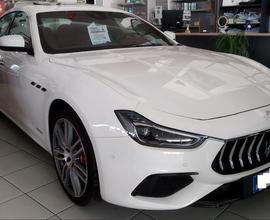 Maserati Ghibli V6 Diesel Gransport