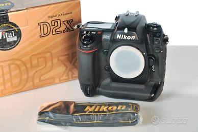 NIKON D2X