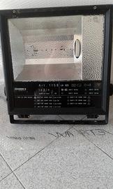 Faro disano con staffa