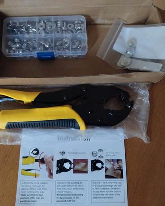 pinza applicazione bottoni a clip