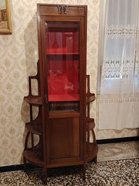 Vetrinetta Liberty  inizio  900