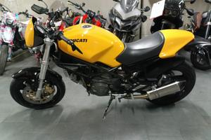 Ducati Monster 750