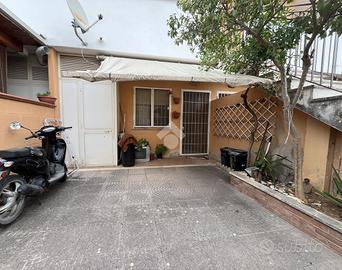 3 LOCALI A TERRACINA