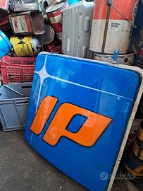 Insegna agip e ip