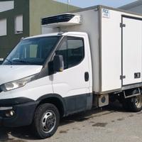 Iveco Daily 35c18 isotermico con gruppo frigo