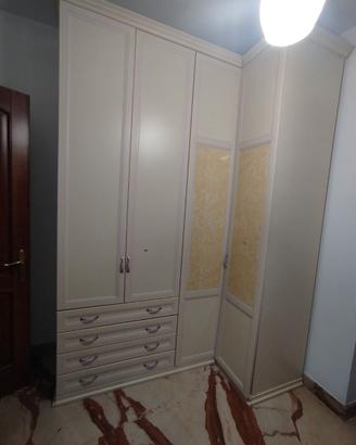 Armadio ad angolo