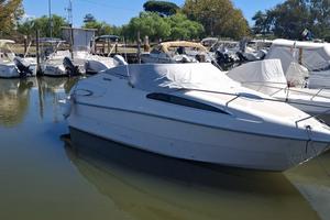 Barca Gobbi 225 Cabinata