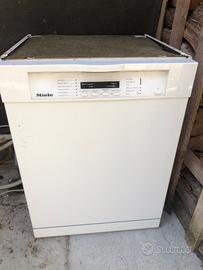 Lavastoviglie  Miele