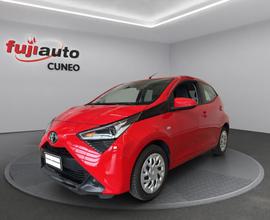 Toyota Aygo 5p 1.0 x-play m-mt 72cv