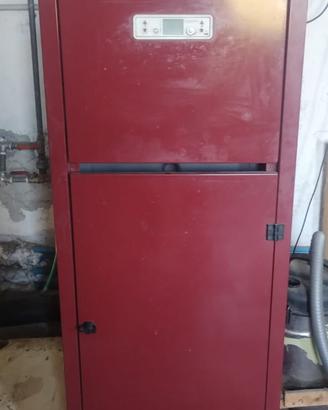 Stufa a pellet Laminox Idro 28 kw