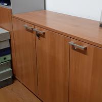 Mobile in legno con ante - da ufficio