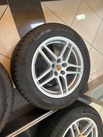 cerchi e gomme porsche nuovi 235/60 r18