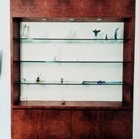 Mobile in legno: Cristalliera in legno
