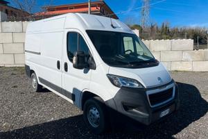Peugeot Boxer L2H2 2.2 BlueHDi 140cv