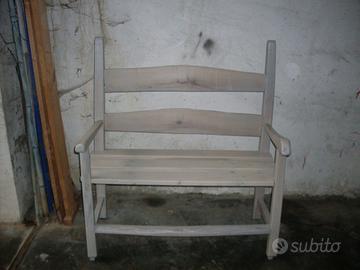 panchina con schienale