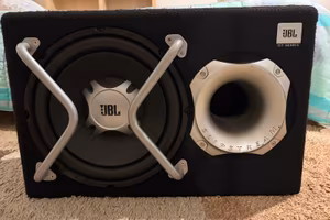Subwoofer auto JBL 275W RMS
