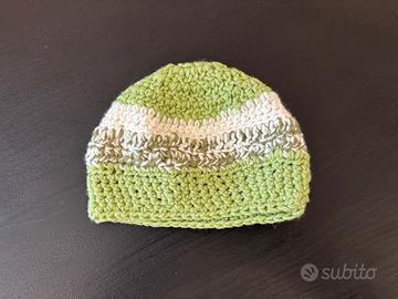 Cappello di lana fatto a mano