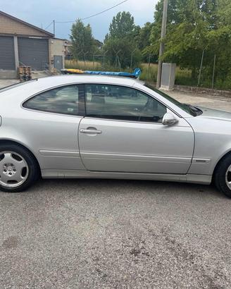 MERCEDES-BENZ CLK 200 cat Elegance senza nessun