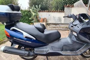 Suzuki Burgman 650 - 2003 - Buone condizioni