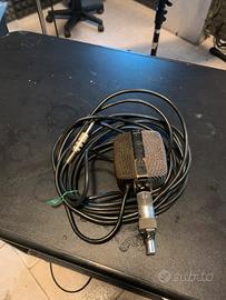 AKG D12 Microfono dinamico