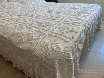 Antica coperta cotone bianco a mano Magnifica