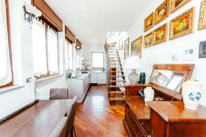 Appartamento Milano [Cod. rif 3244599ARG]